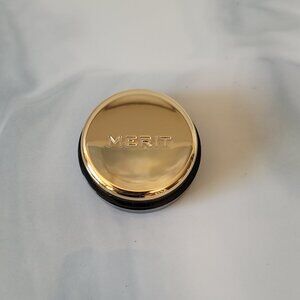 MERIT | Solo Shadow | Matte Eyeshadow | Studio Shade Color